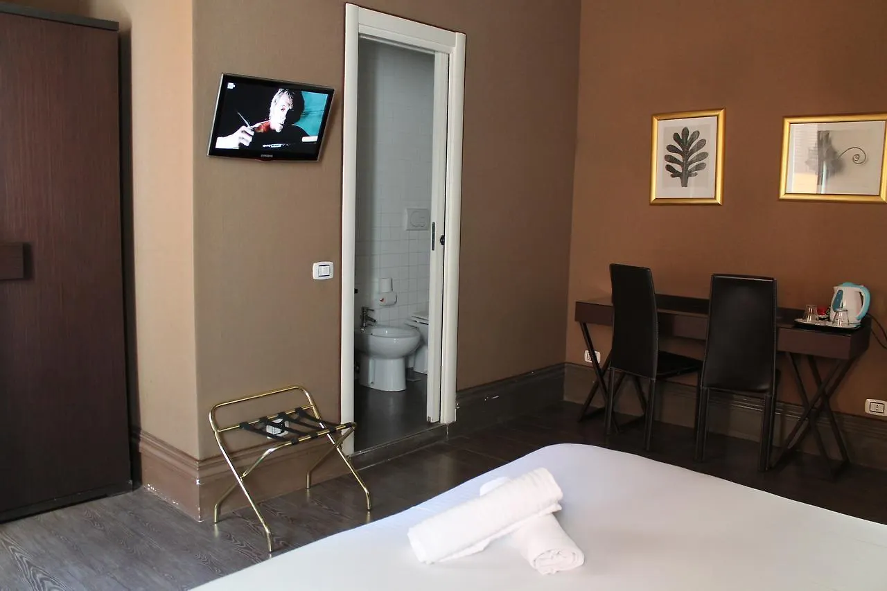 Relais Palazzo Taverna Bed & Breakfast Rome Guest house