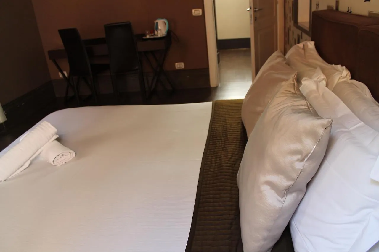 Guest house Relais Palazzo Taverna Bed & Breakfast Rome