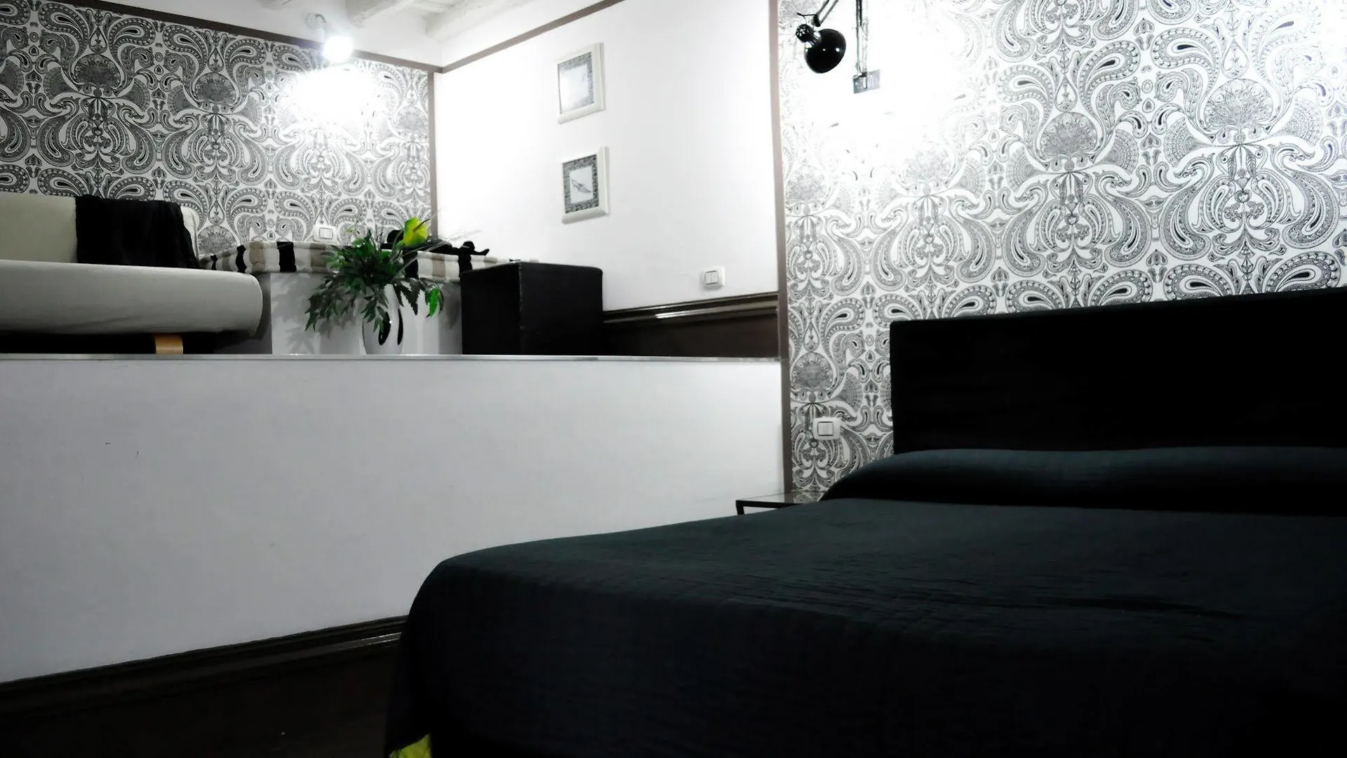 Guest house Relais Palazzo Taverna Bed & Breakfast Rome