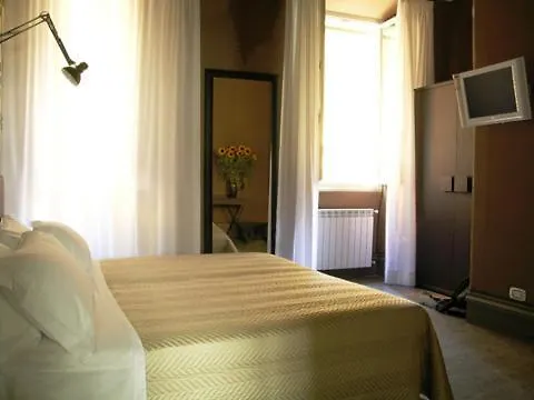 Guest house Relais Palazzo Taverna Bed & Breakfast Rome